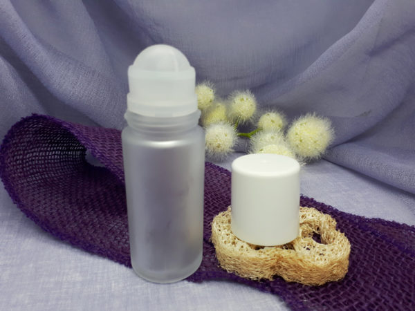 Deo-Roll-On Flasche matt  mit Deckel weiß