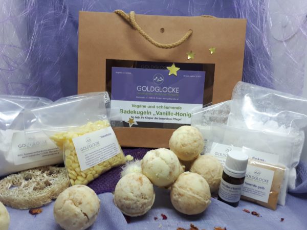 Vegane und schäumende Badekugeln "Honig-Vanille"